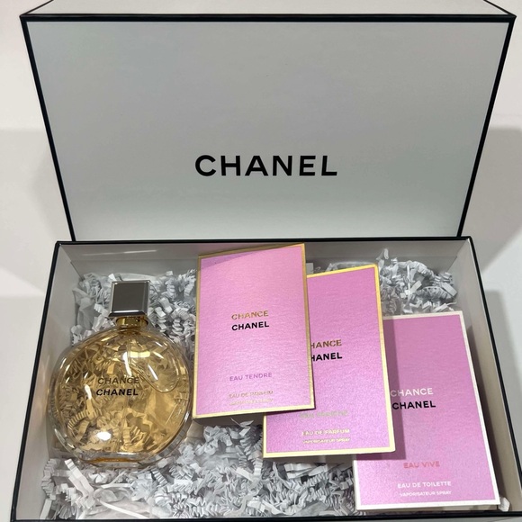 CHANEL CHANCE Eau De Parfum 1.7 OZ And 3 X Chance Travel Size Spay With Box - Picture 2 of 13